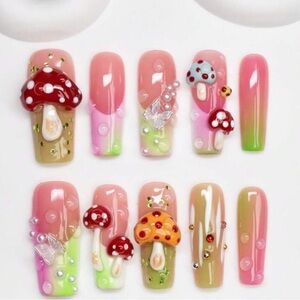 High quality reusable Press on nail Colorful Mushroom Nail Art Set